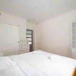 Zabkowska 2-Bedroom Apartment