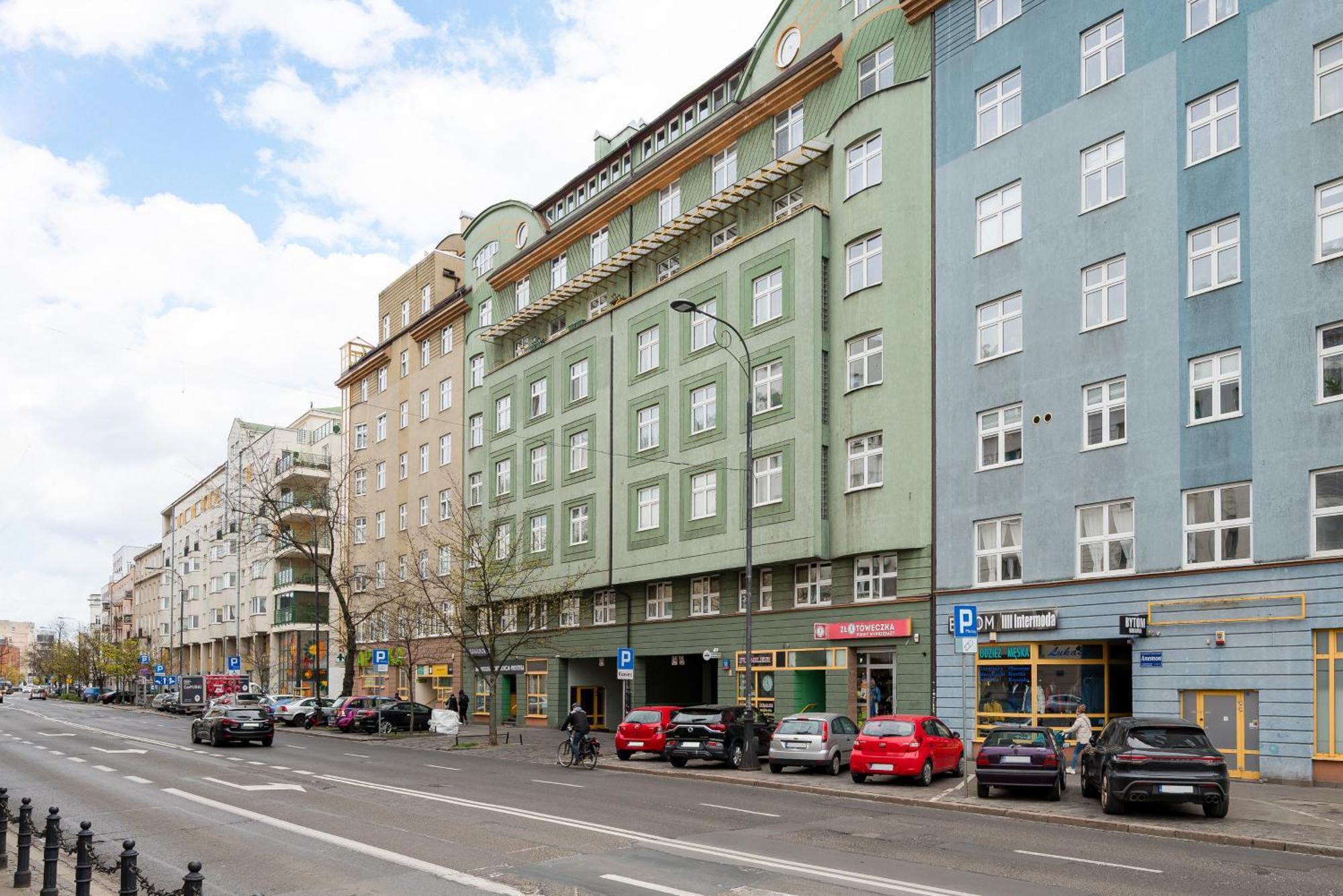 Zabkowska 2-bedroom Apartment